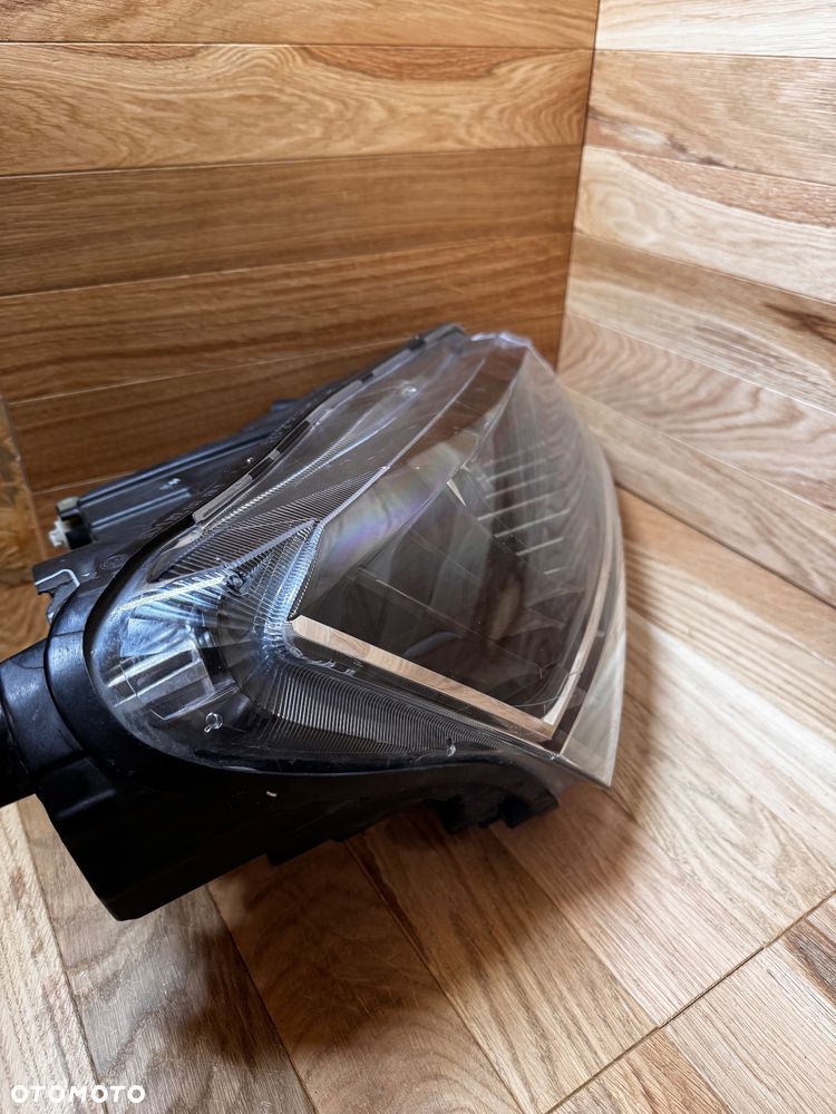 LAMPA PRZEDNIA PRAWA SKODA 3V1941018B - 5