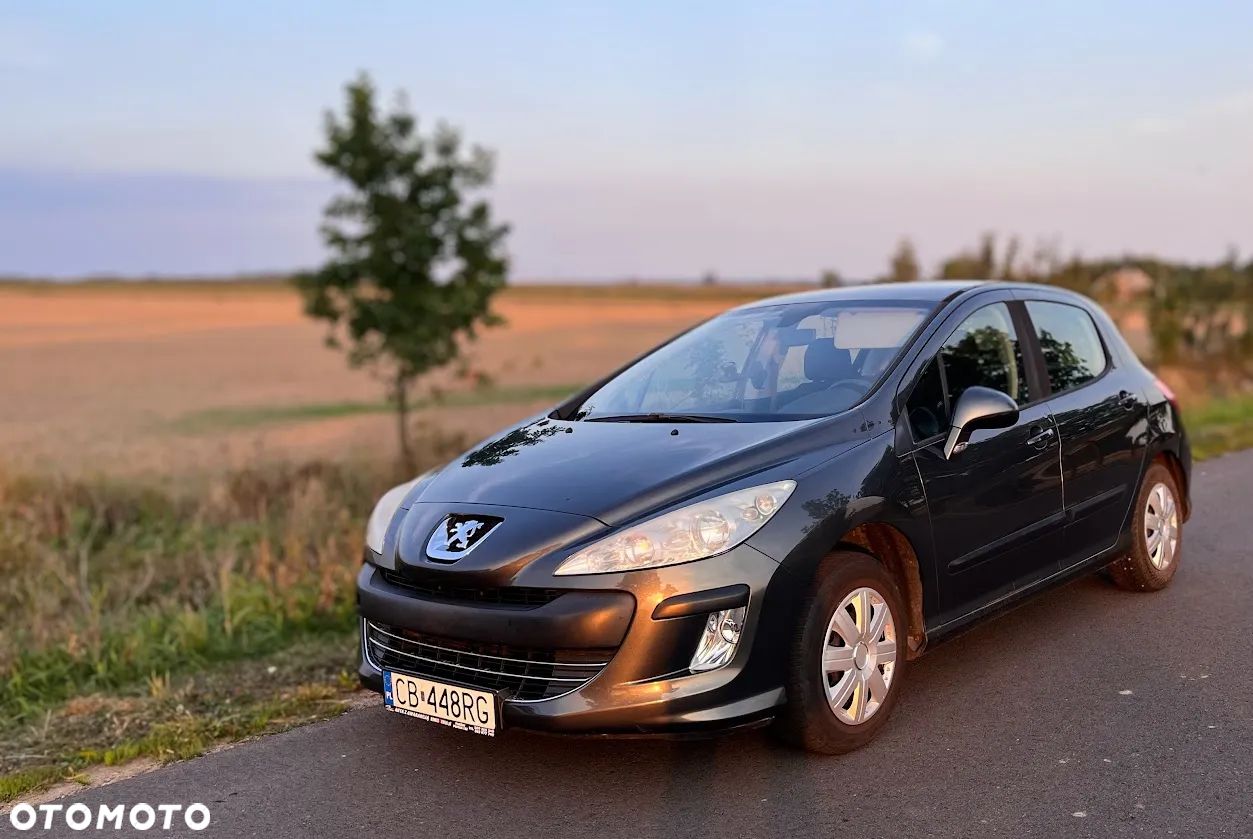 Peugeot 308 - 1