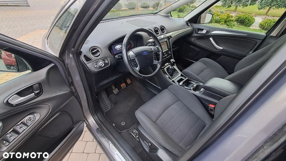 Ford S-Max - 5