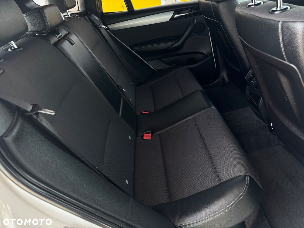 BMW X3 xDrive28i Sport-Aut - 20