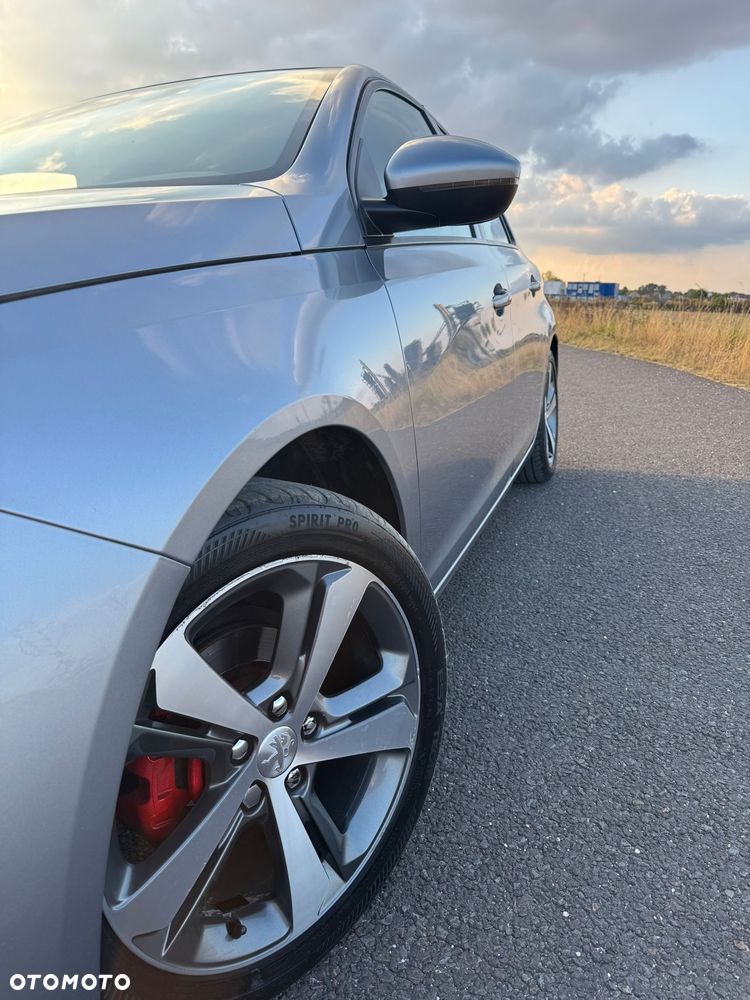 Peugeot 308 1.2 PureTech Active S&S - 12