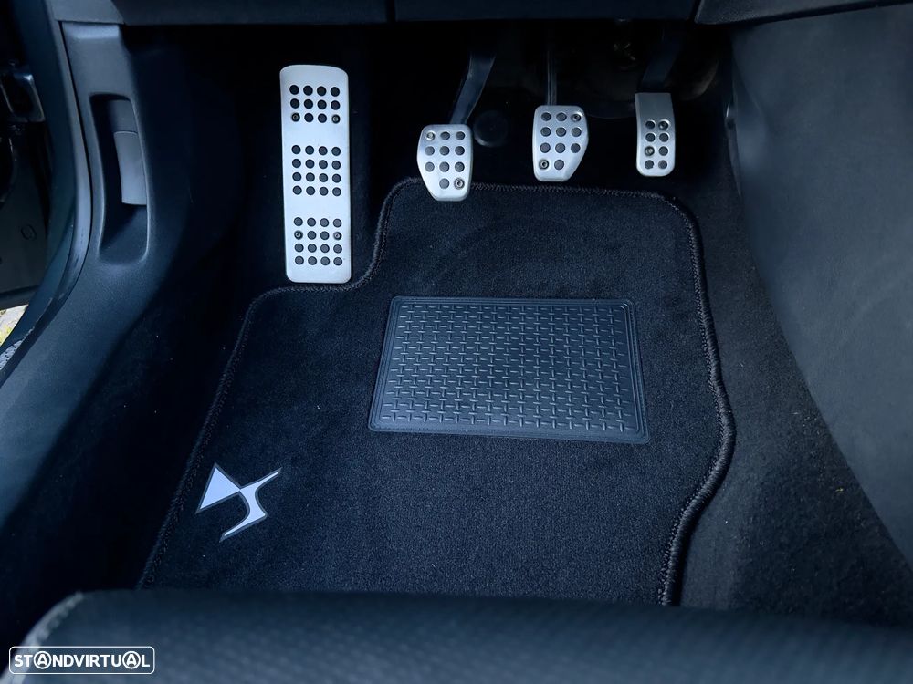 Citroën DS4 1.6 BlueHDi So Chic J18 - 23