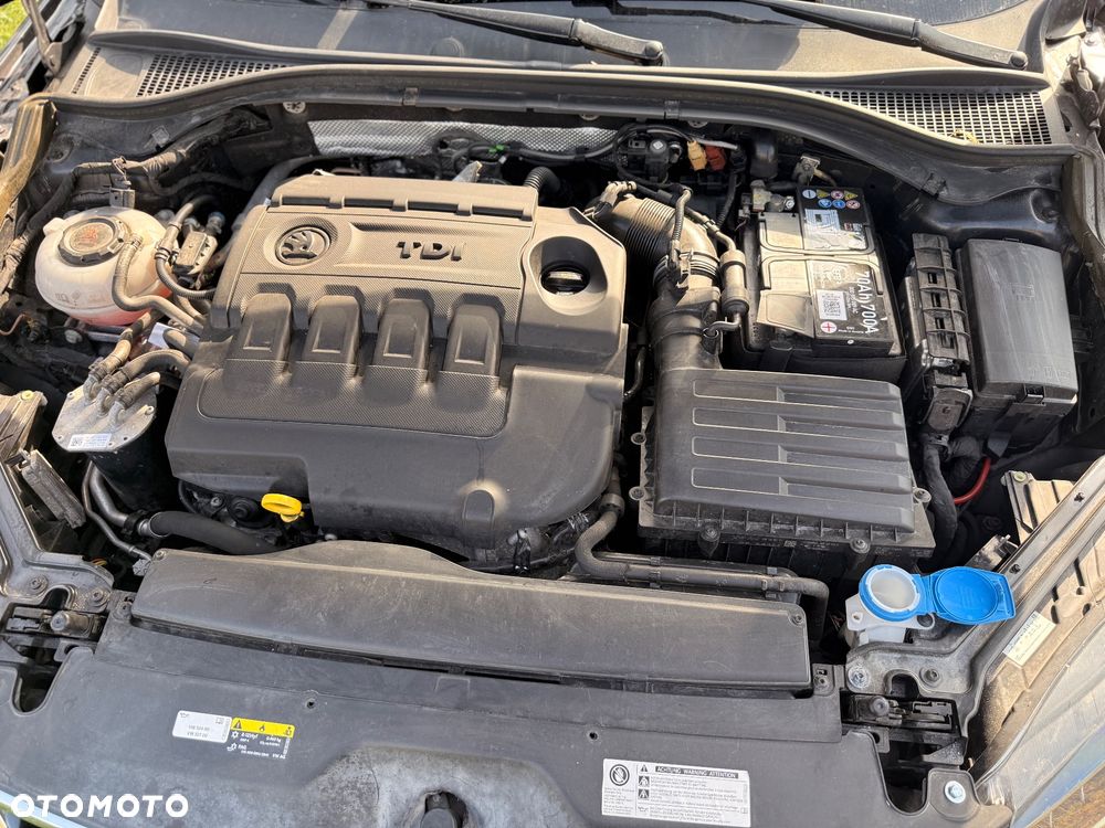 Skoda Superb 2.0 TDI Style - 8