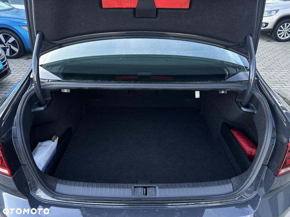 Volkswagen Passat 1.5 TSI EVO Business DSG - 26