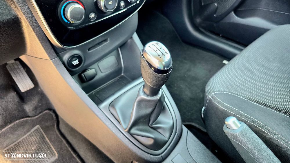 Renault Clio 1.5 dCi Confort - 12