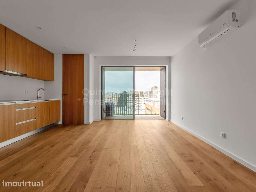 Apartamento T2 com varanda em Matosinhos Sul - Grande imagem: 2/25