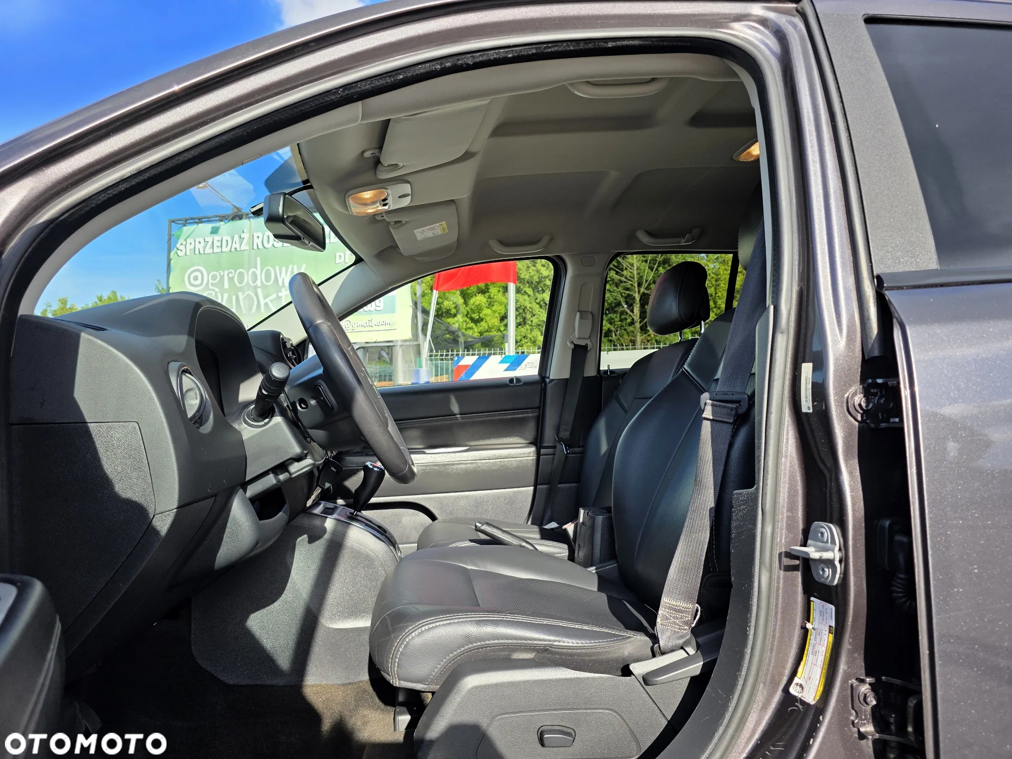 Jeep Compass 2.0 4x2 Limited - 11