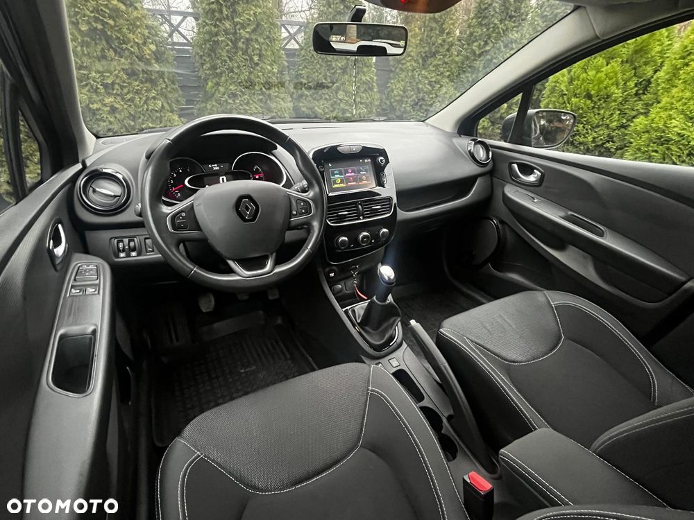 Renault Clio - 5