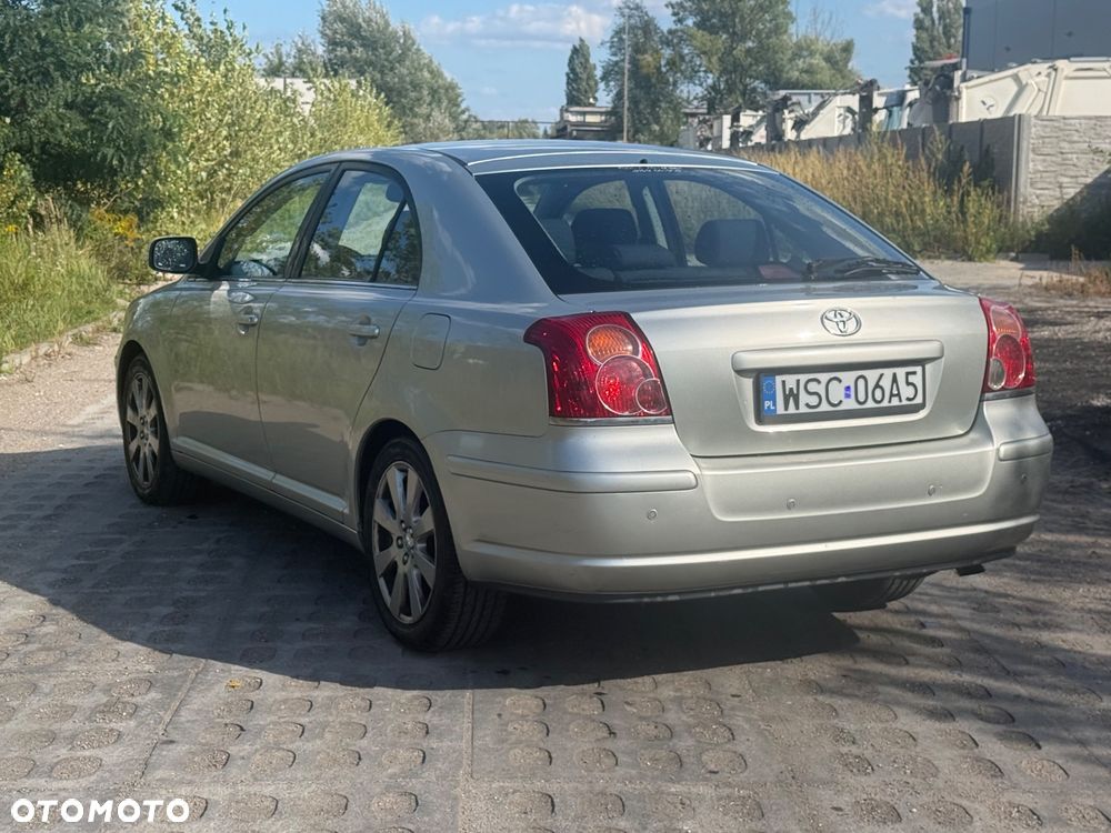 Toyota Avensis 2007 photo 4