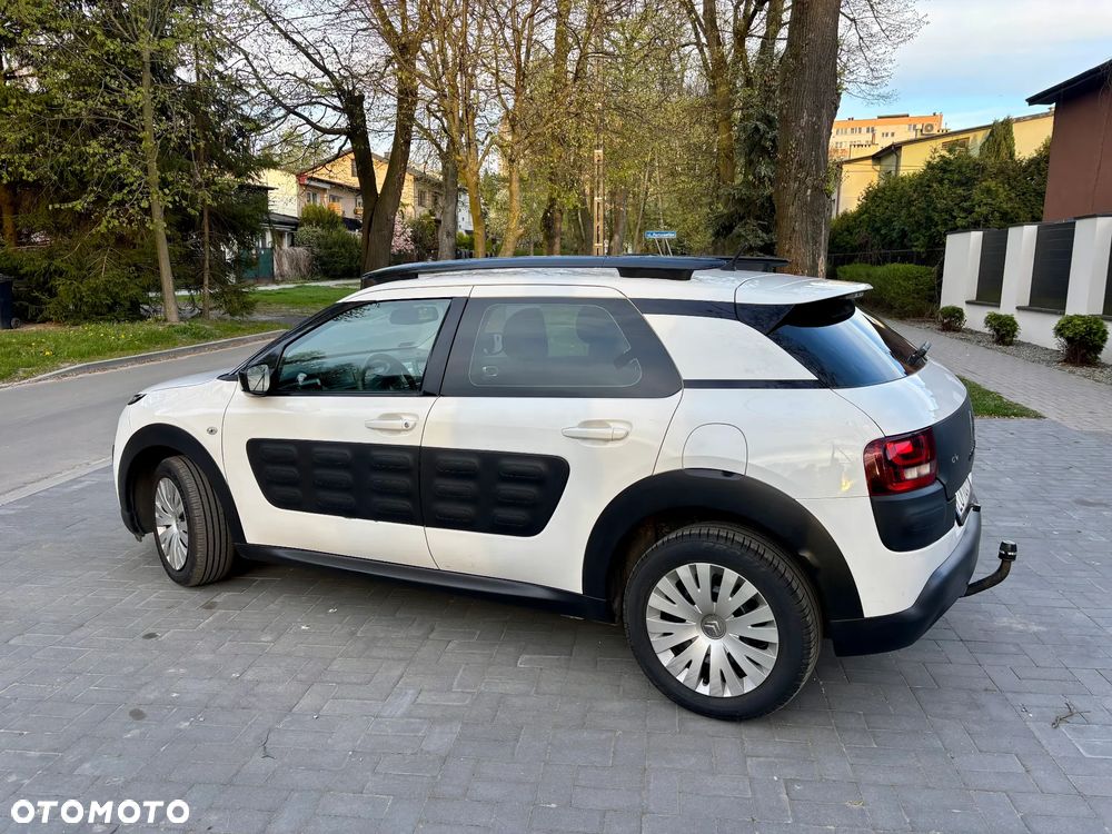 Citroën C4 Cactus BlueHDi 100 Stop&Start Feel - 4