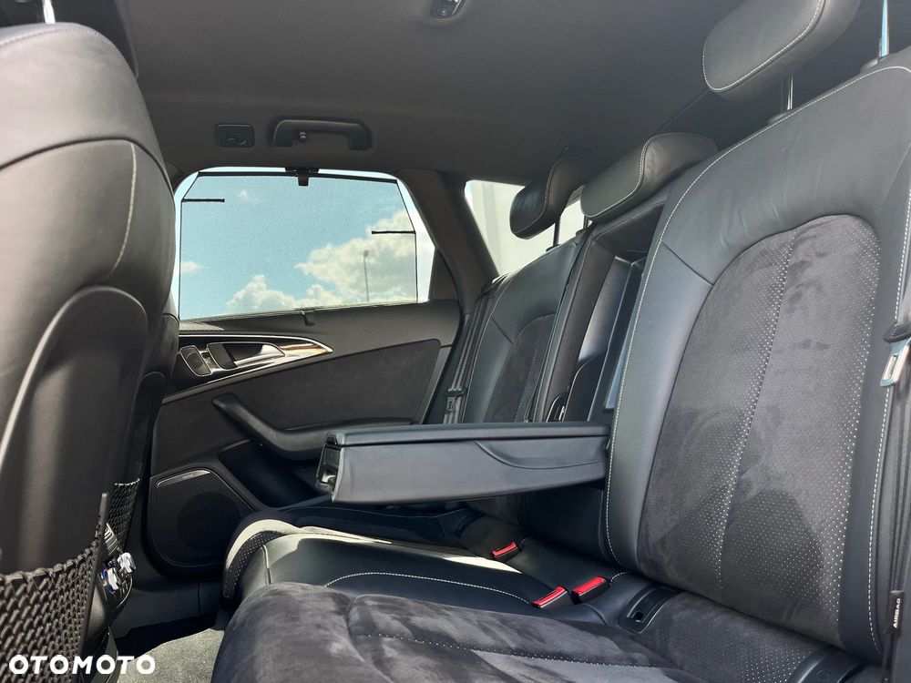 Audi A6 Avant 3.0 TDI Quattro S tronic - 12