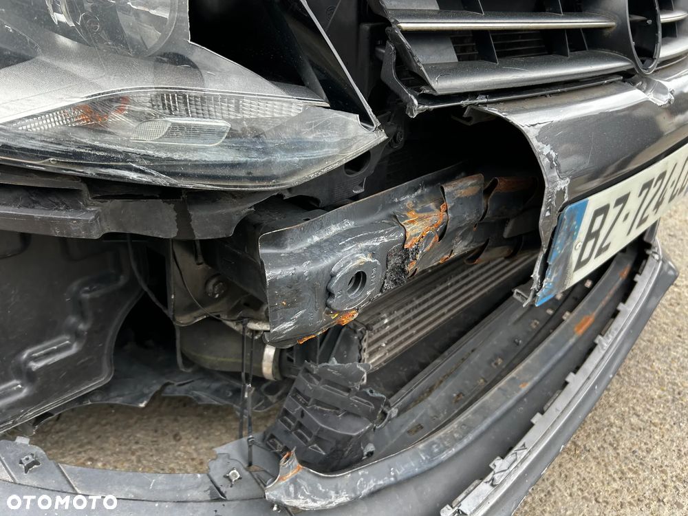 Volkswagen Polo - 24