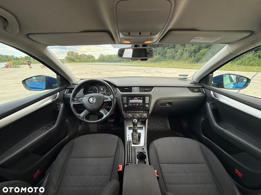 Skoda Octavia 1.6 TDI Ambition DSG - 20