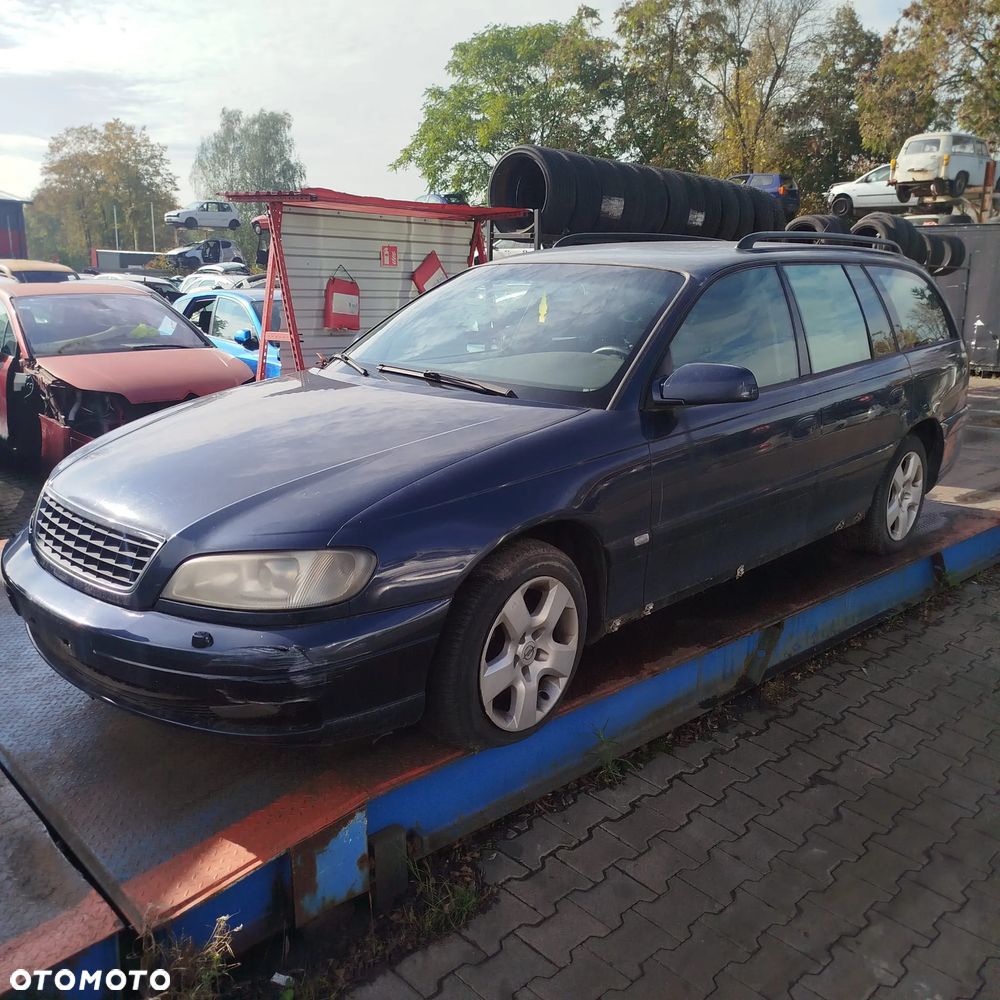 Opel Omega na części . - 3