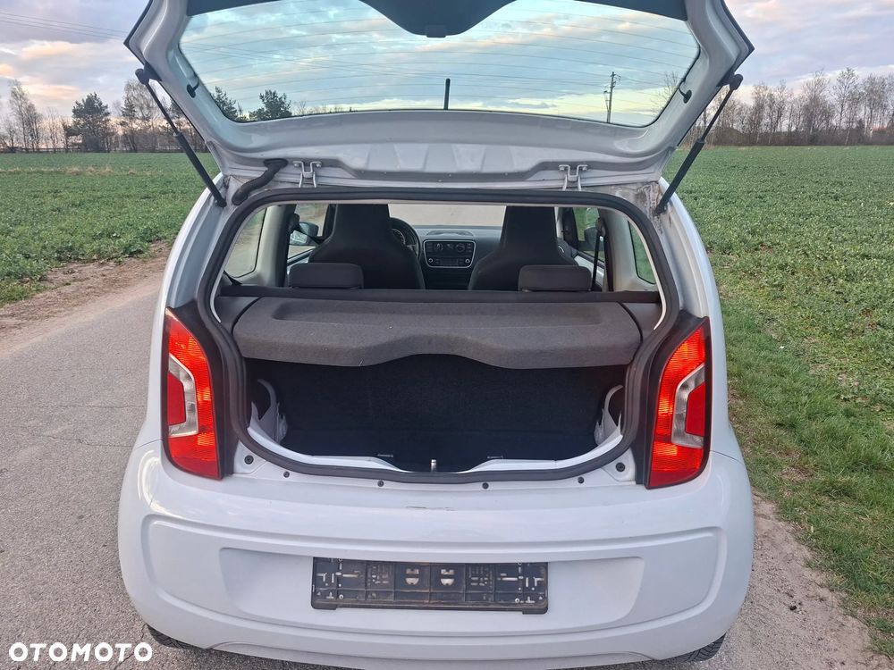 Volkswagen up! white - 7