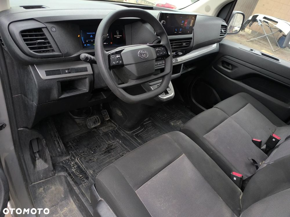 Toyota PROACE - 7