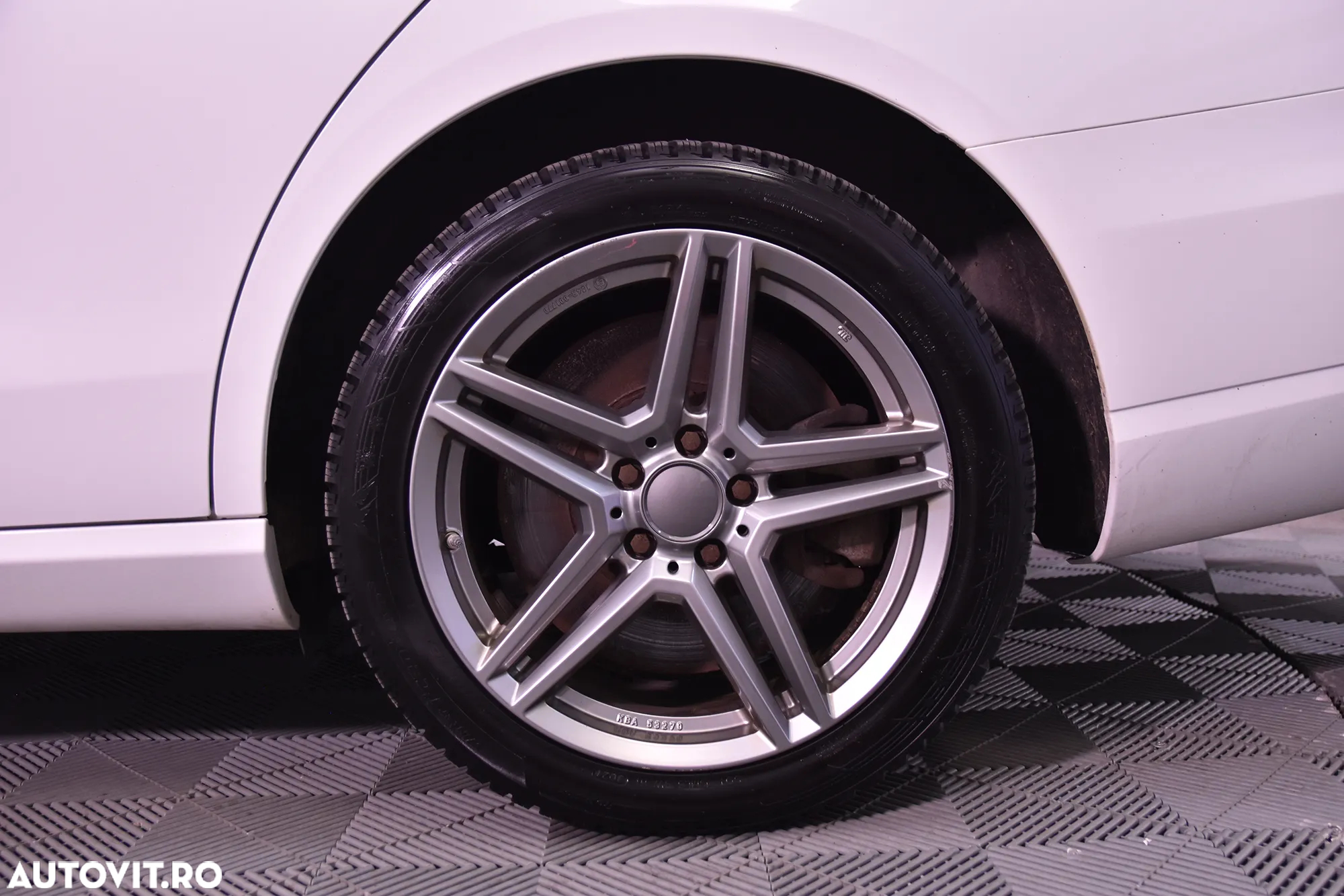 Mercedes-Benz E 300 Hybrid de T-Modell Aut. - 13