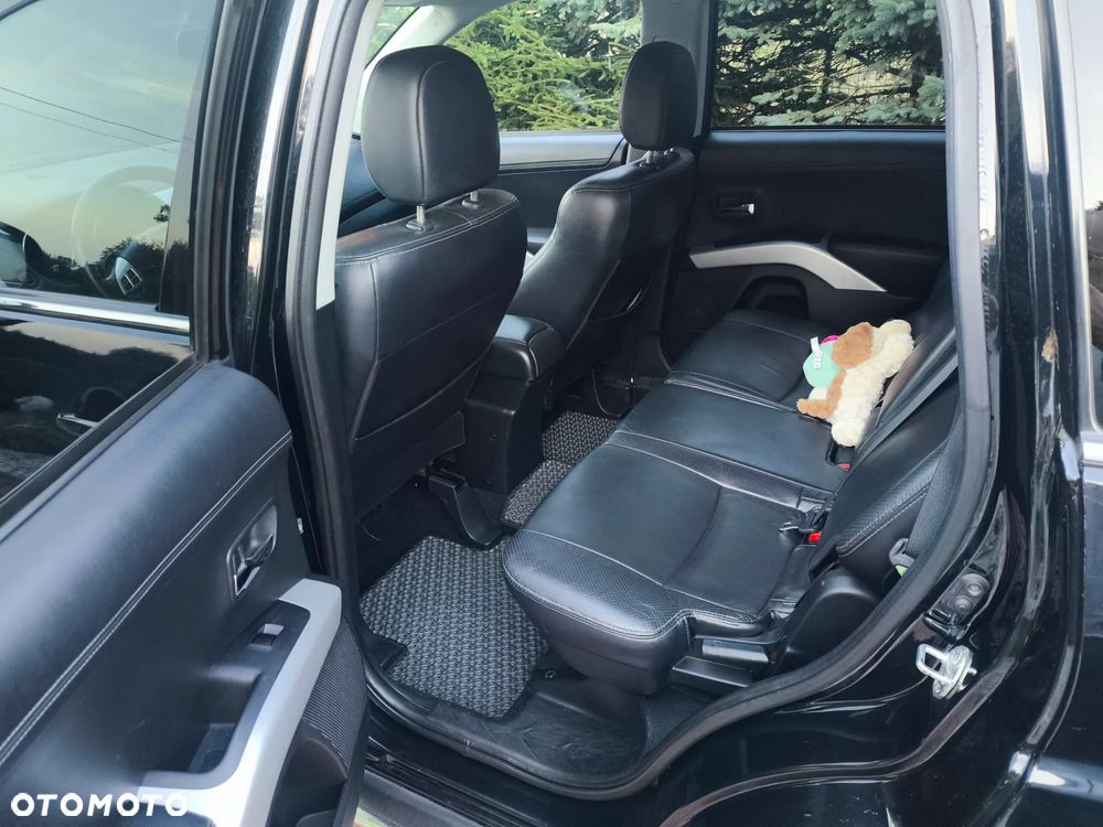 Mitsubishi Outlander 2.0 DID Instyle - 7