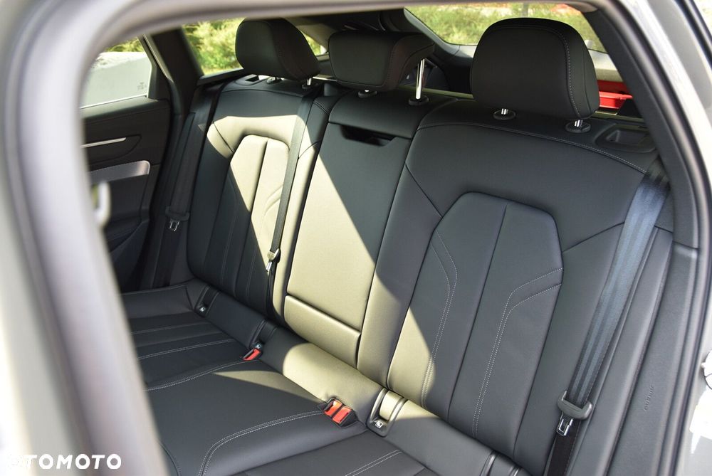 Audi A6 Avant - 14