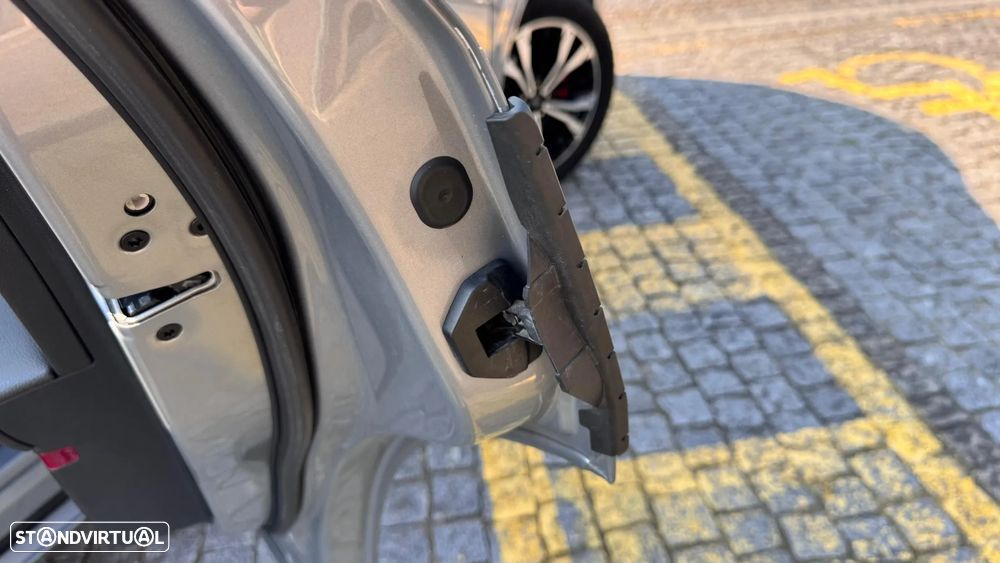 Ford Kuga 1.5 TDCi EcoBlue ST-Line X Aut. - 28