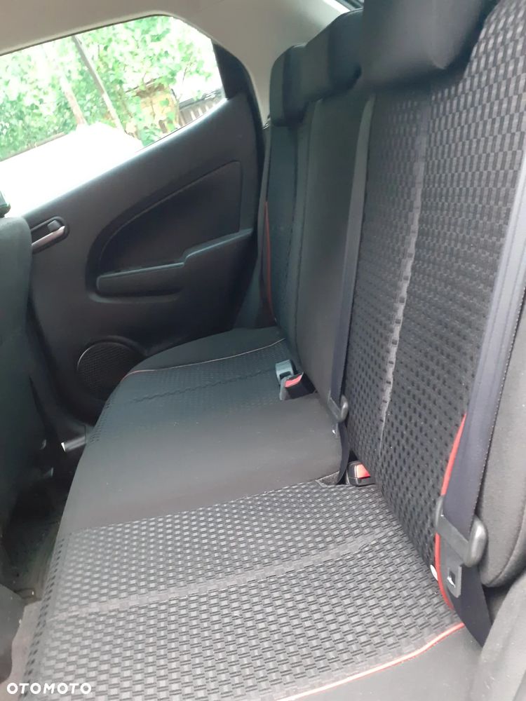 Mazda 2 1.3 Navi + - 5