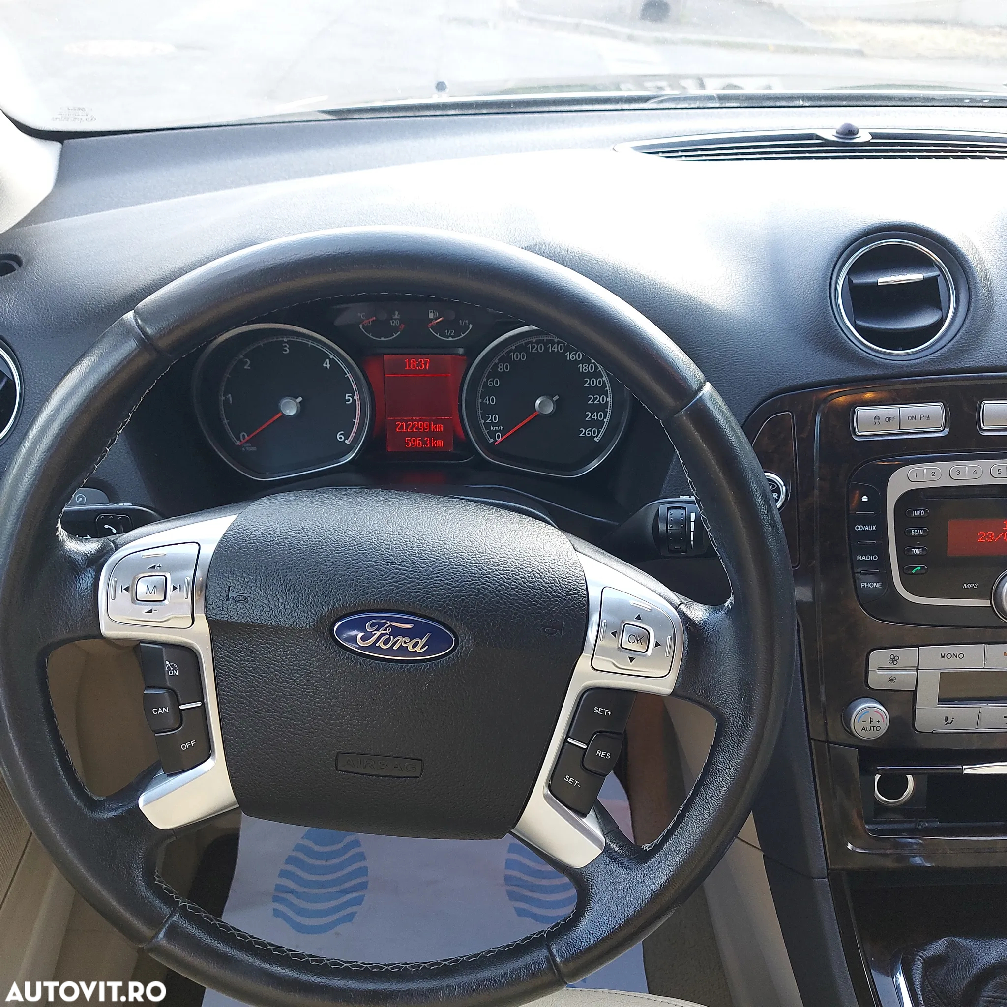Ford Mondeo - 4
