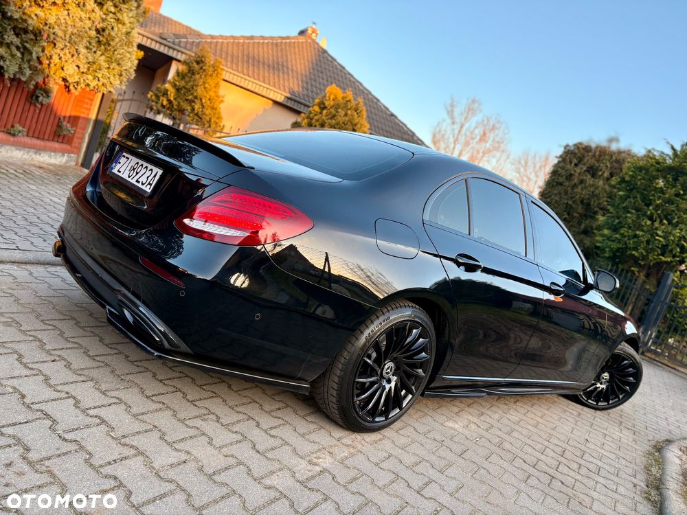 Mercedes-Benz Klasa E 220 d 9G-TRONIC - 5