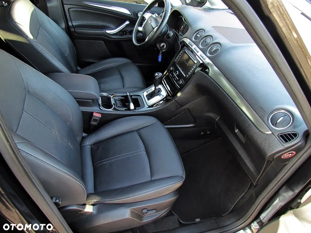 Ford S-Max 2.0 TDCi DPF Titanium - 19
