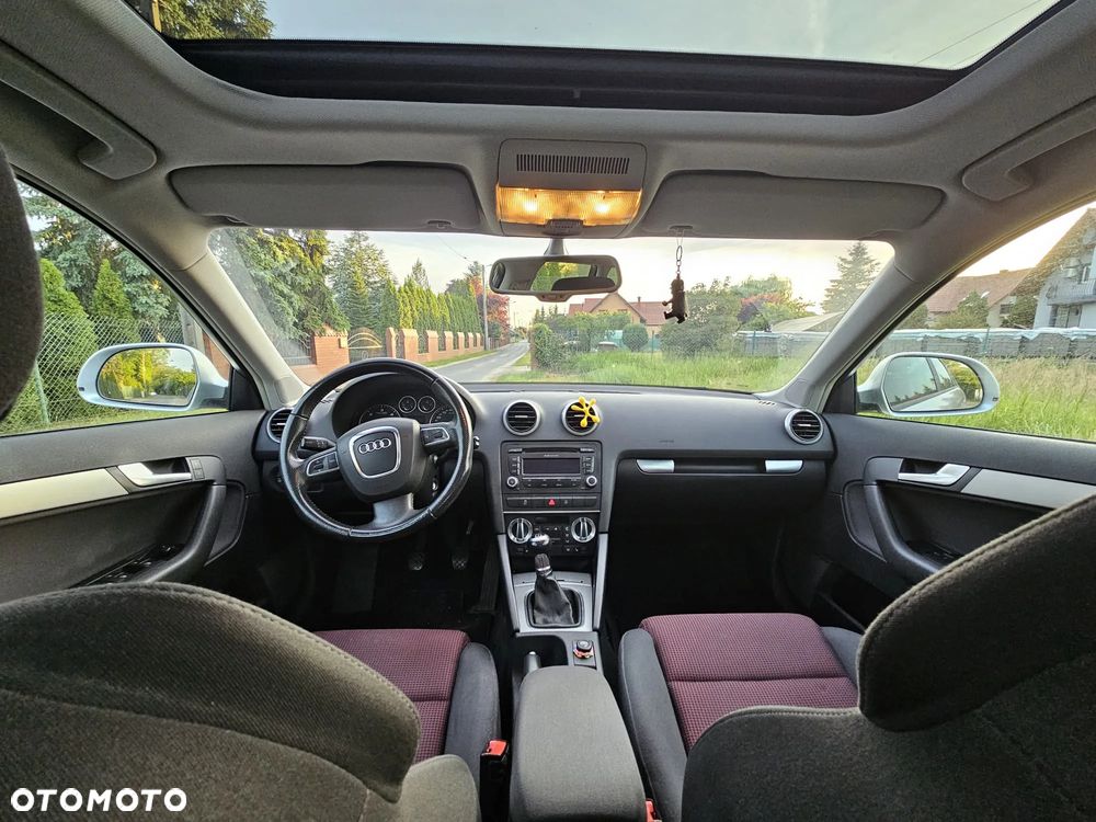 Audi A3 Sportback 2.0 TDI DPF Attraction - 10