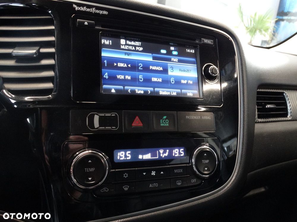 Mitsubishi Outlander - 28