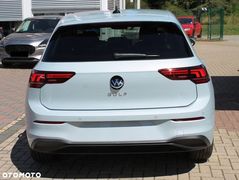 Volkswagen Golf 1.5 TSI Life Plus - 5