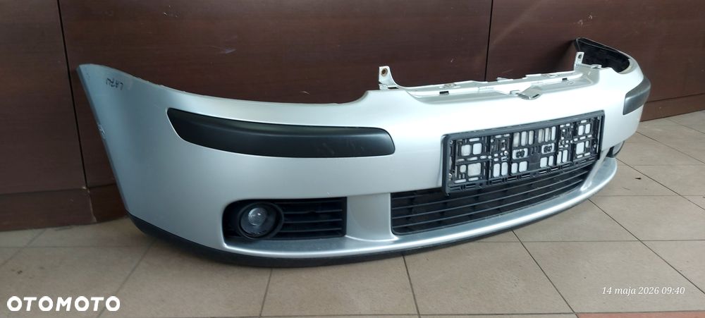 Volkswagen Golf V Hb Zderzak Przód Przedni Kolor LA7W - 2