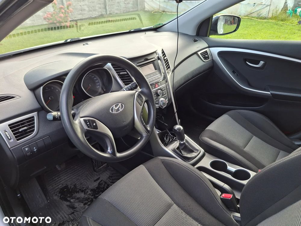 Hyundai i30 1.4 Classic - 9