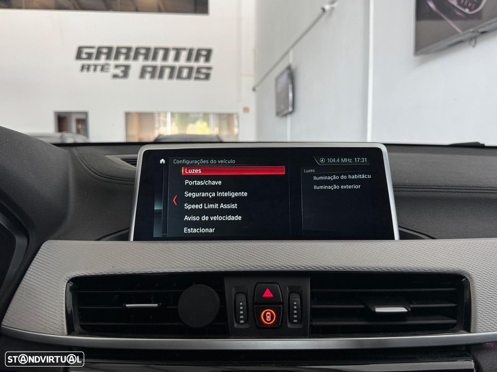 BMW X2 18 i sDrive Auto Pack M - 24