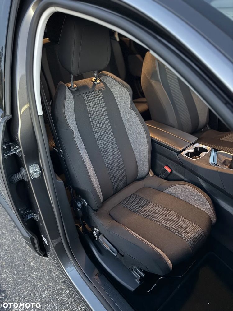 Peugeot 5008 1.2 PureTech Active S&S - 12