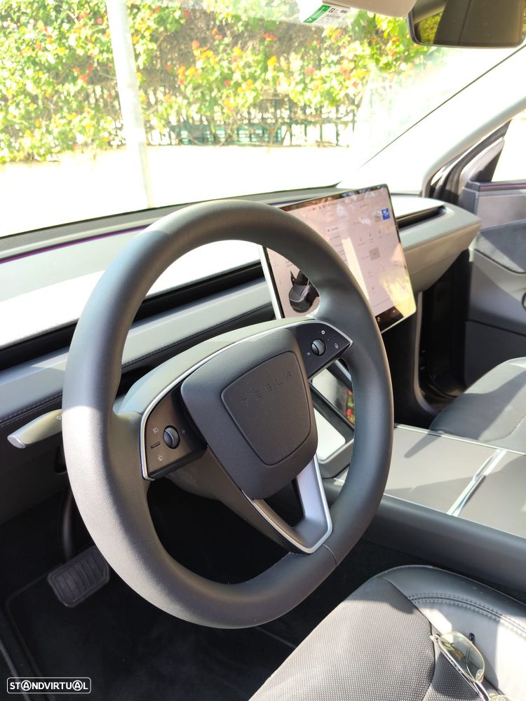 Tesla Model Y Long Range Tração Integral - 9