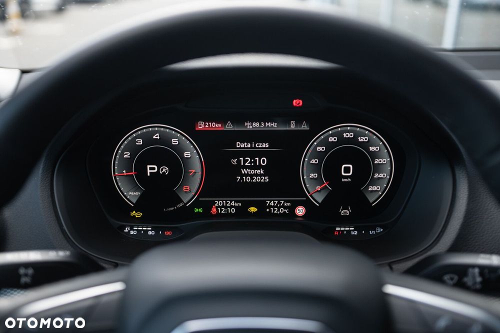 Audi Q2 - 17