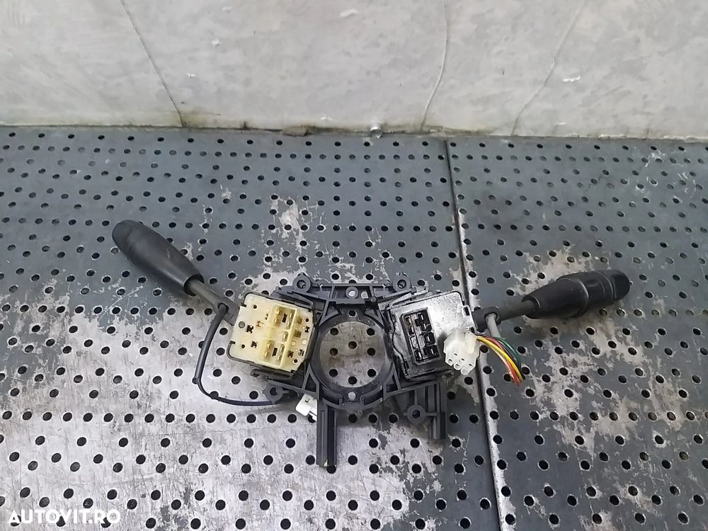 Bloc manete semnalizare stergator parbriz chevrolet aveo t250 - 2