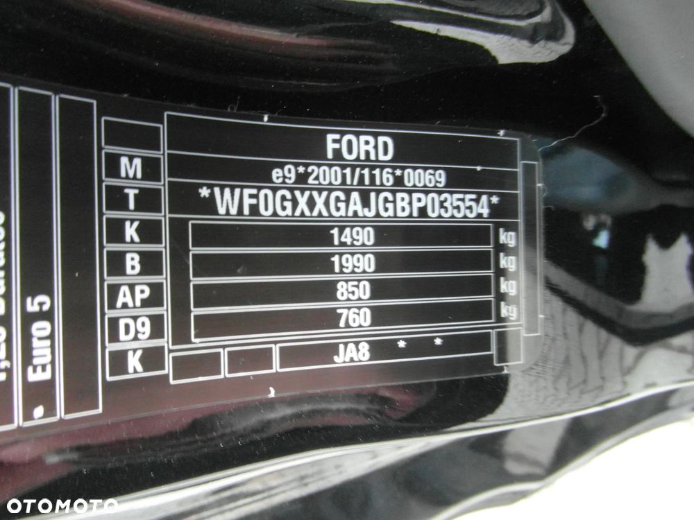 Ford Fiesta 1.25 Champions Edition - 36