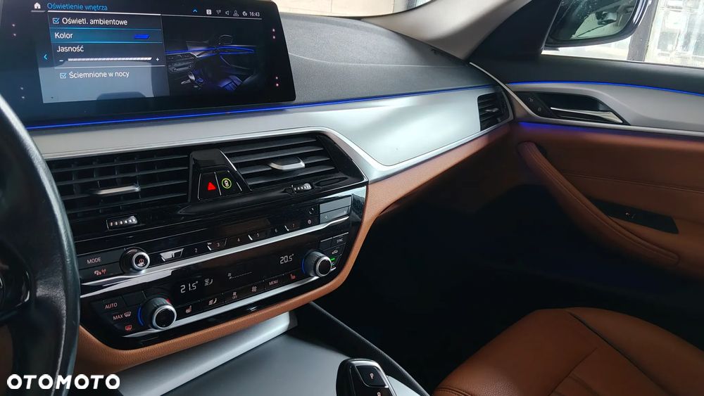 BMW Seria 5 530e iPerformance GPF Business Edition - 37