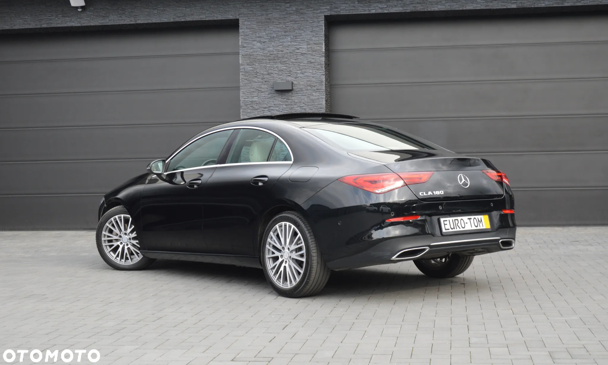 Mercedes-Benz CLA 180 7G-DCT Progressive Line Advanced - 4