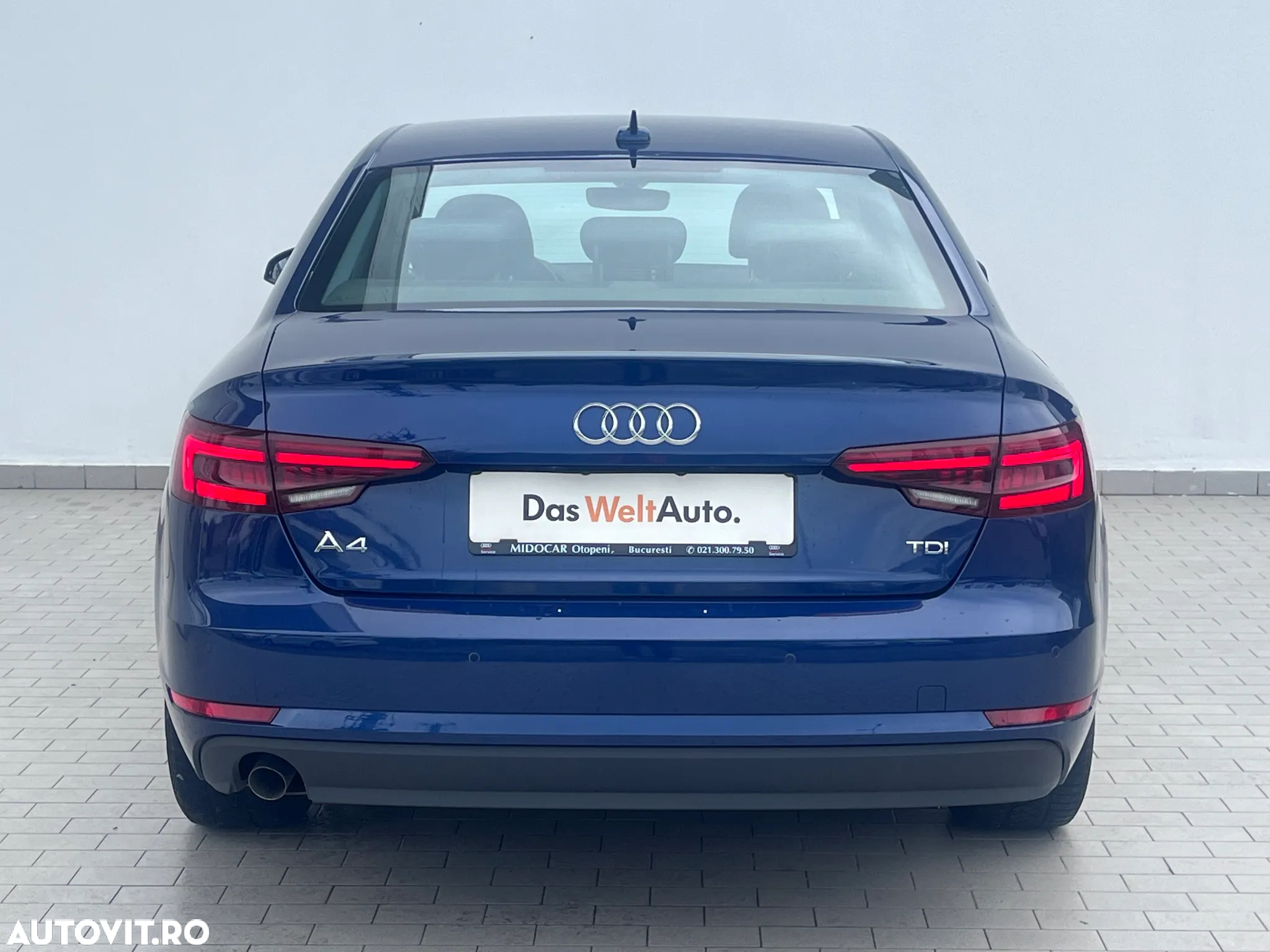 Audi A4 2.0 TDI S tronic Design - 6