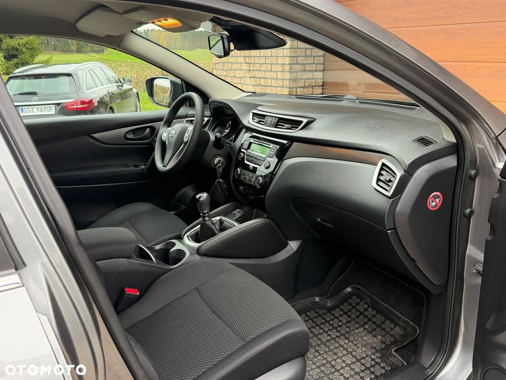 Nissan Qashqai 1.2 DIG-T N-Tec - 12