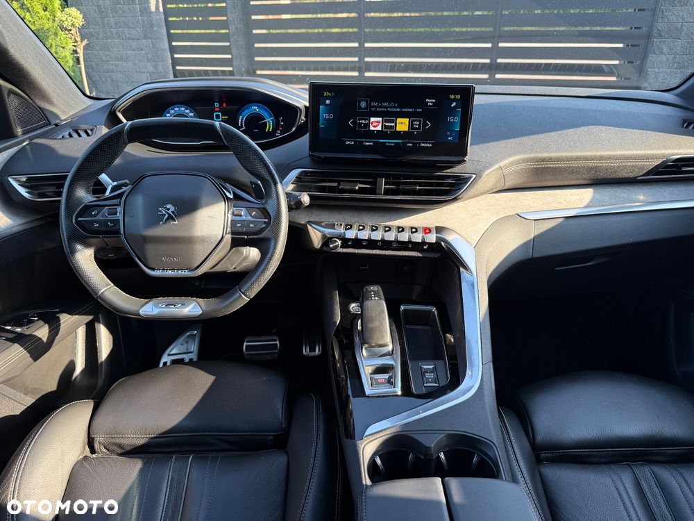 Peugeot 3008 Hybrid4 300 e-EAT8 GT Pack - 31