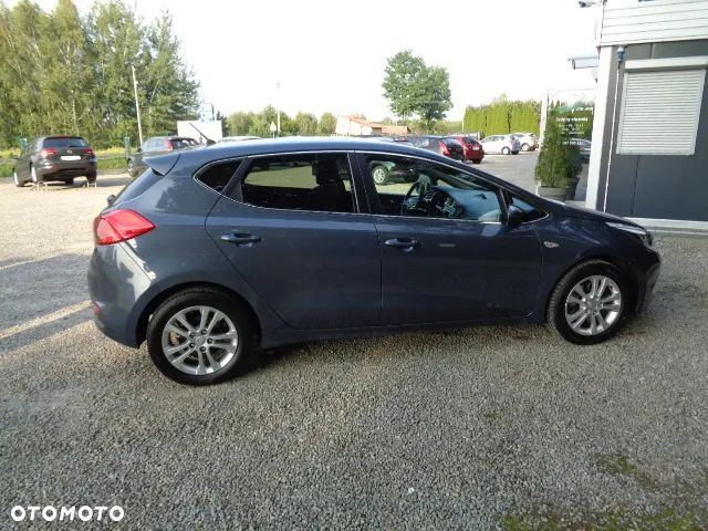 Kia Ceed 1.4 CVVT Dream Team Edition - 7