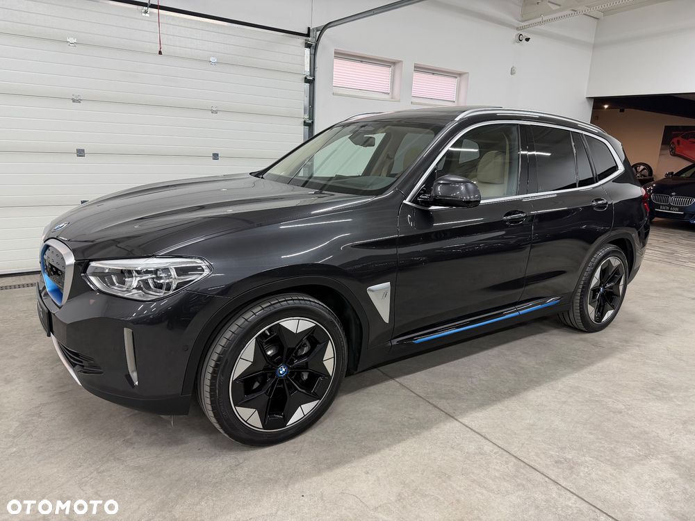 BMW iX3 80kWh Impressive - 1