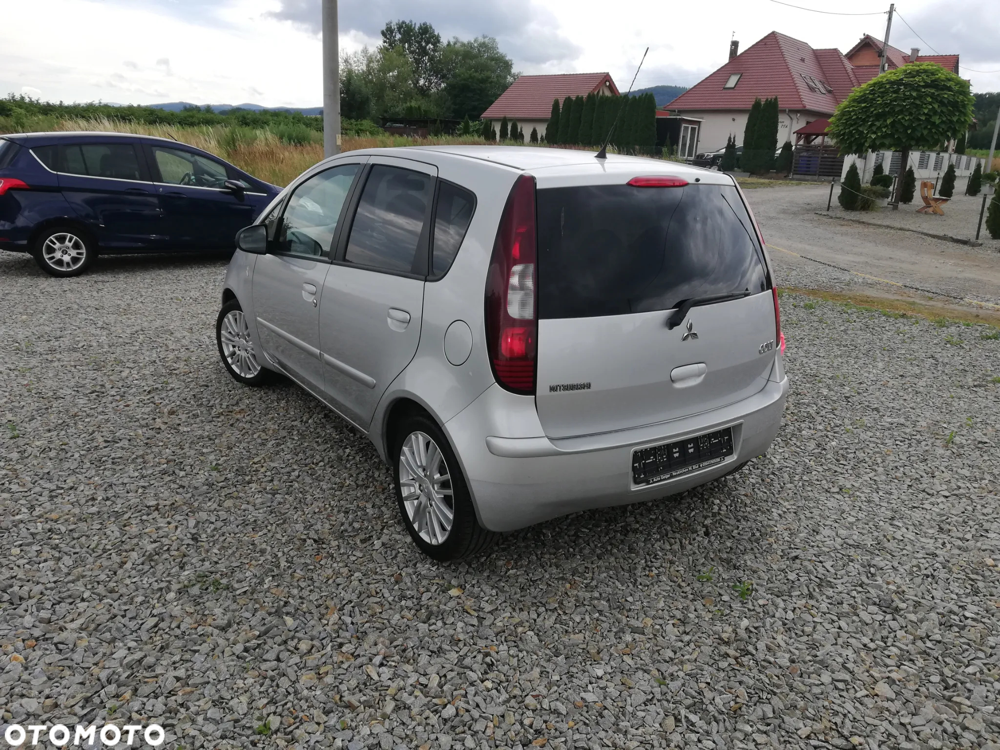 Mitsubishi Colt 1.3 Instyle Edition Gold - 4