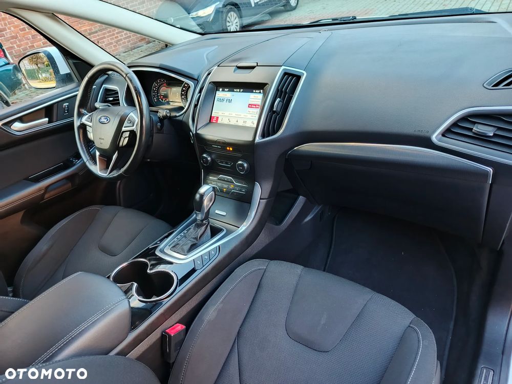 Ford S-Max 2.0 TDCi Titanium PowerShift - 37