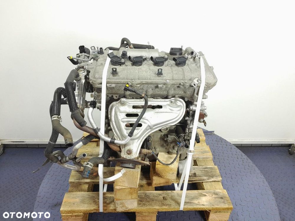 TOYOTA AURIS II LIFT 1.8 HYB 136 KM SILNIK BENZYNOWY X2ZR-W22U 2ZRFXE - 3