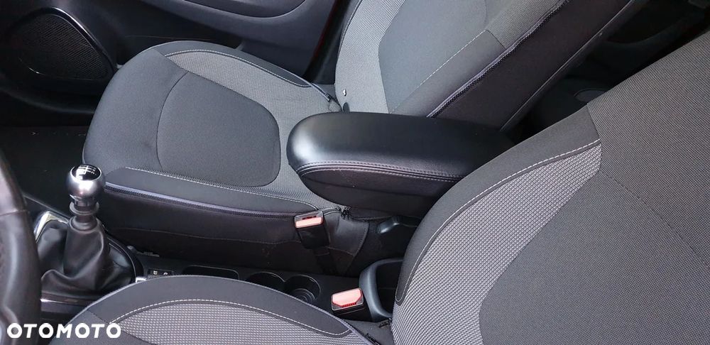 Renault Captur ENERGY TCe 120 Experience - 23